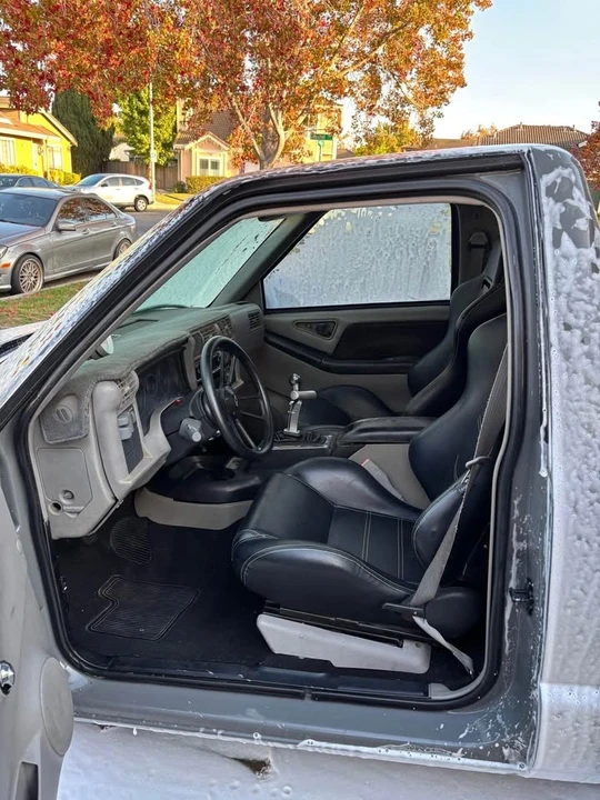 1997 Chevrolet S-10 - Image 4 of 10