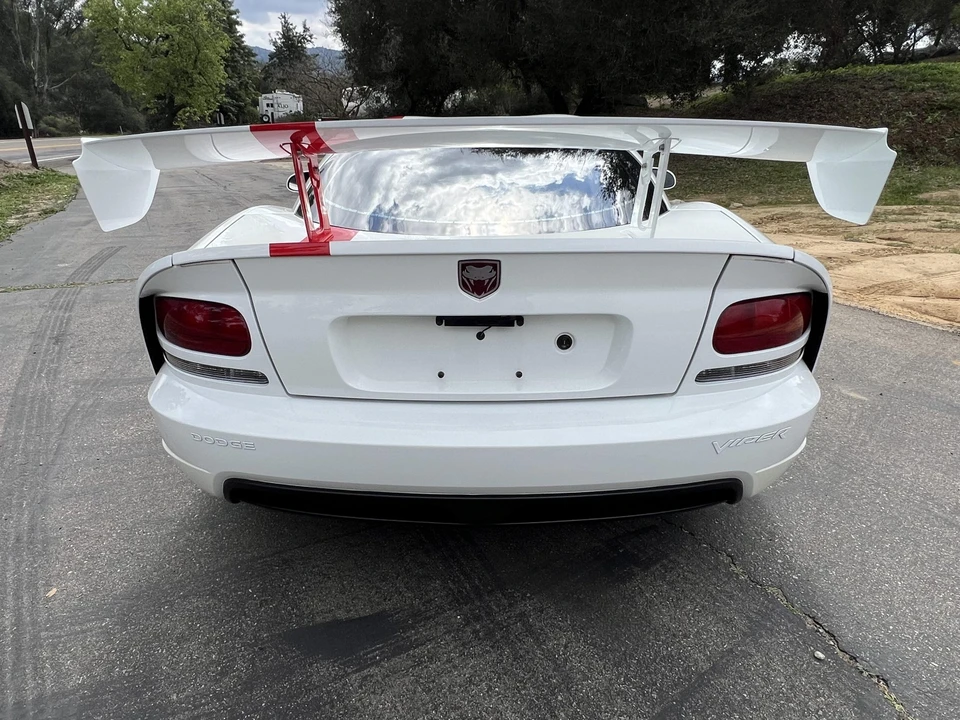2009 Dodge Viper ACR 4th Gen - Image 5 of 31