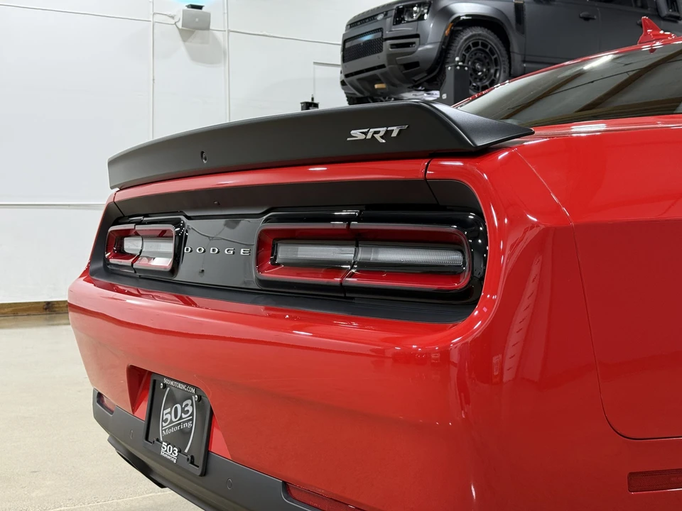 2015 Dodge Challenger SRT Hellcat 3rd Gen - Image 11 of 31