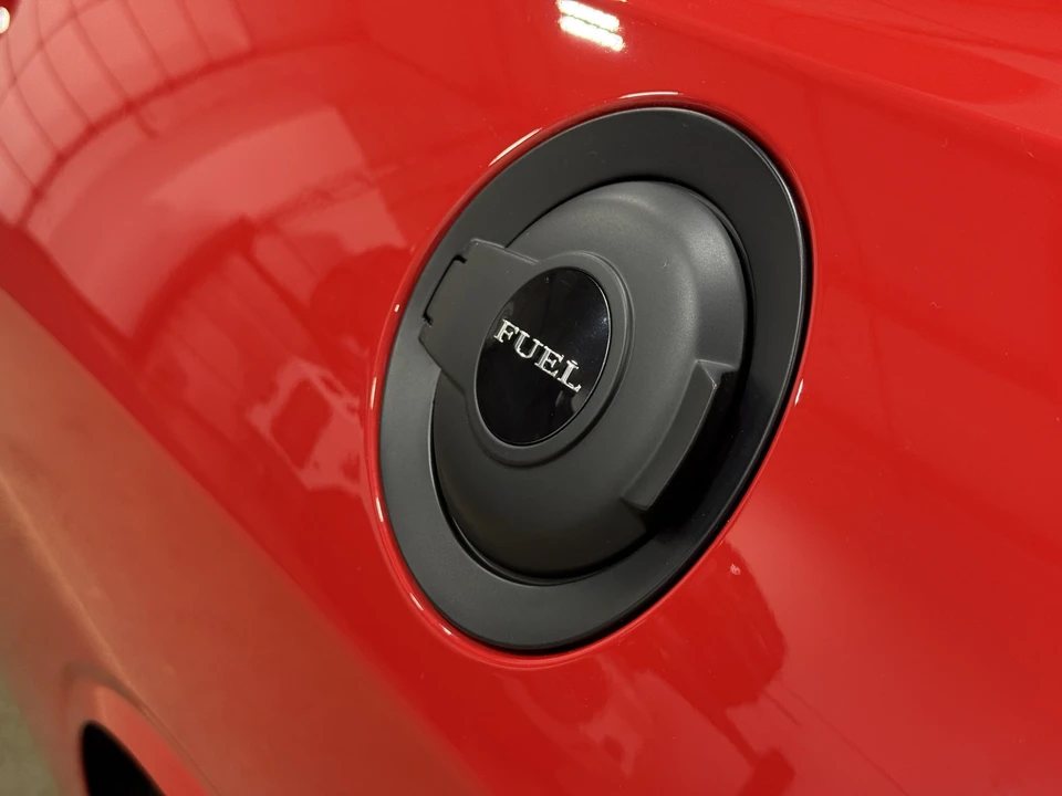 2015 Dodge Challenger SRT Hellcat 3rd Gen - Image 22 of 31
