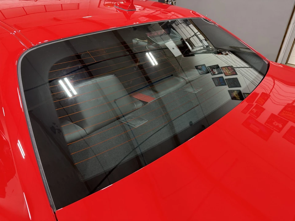 2015 Dodge Challenger SRT Hellcat 3rd Gen - Image 18 of 31