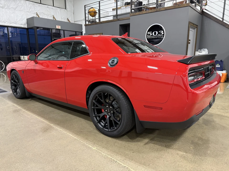 2015 Dodge Challenger SRT Hellcat 3rd Gen - Image 7 of 31