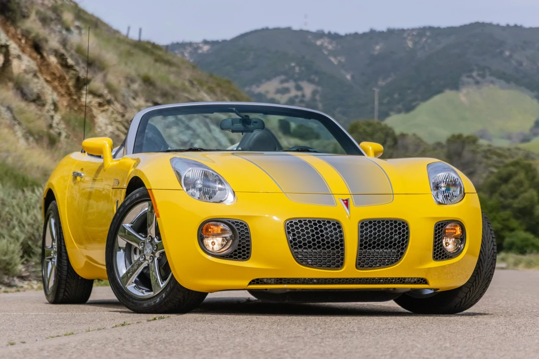 2008 Pontiac Solstice GXP - Image 3 of 31
