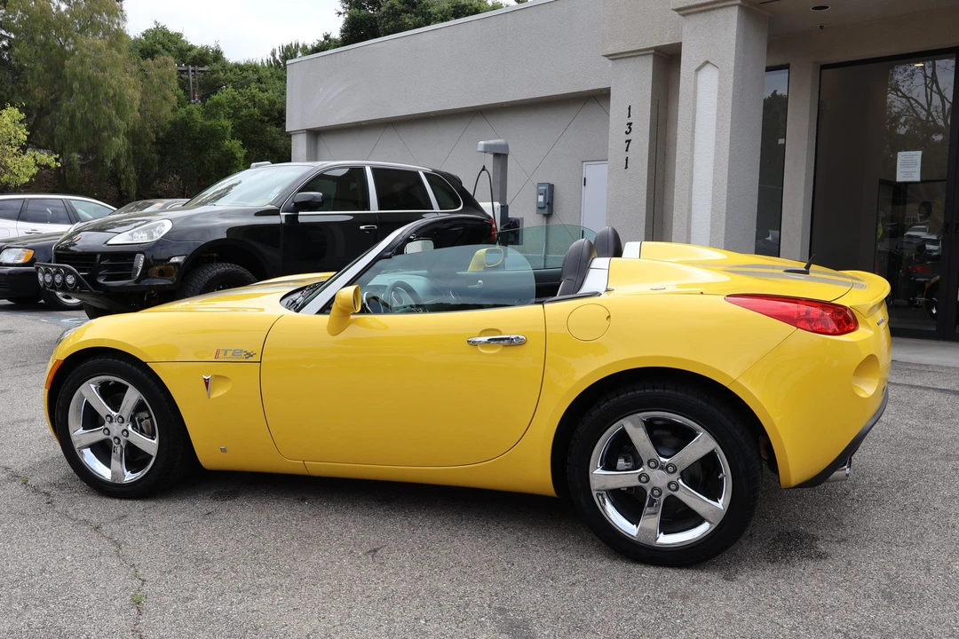 2008 Pontiac Solstice GXP - Image 22 of 31