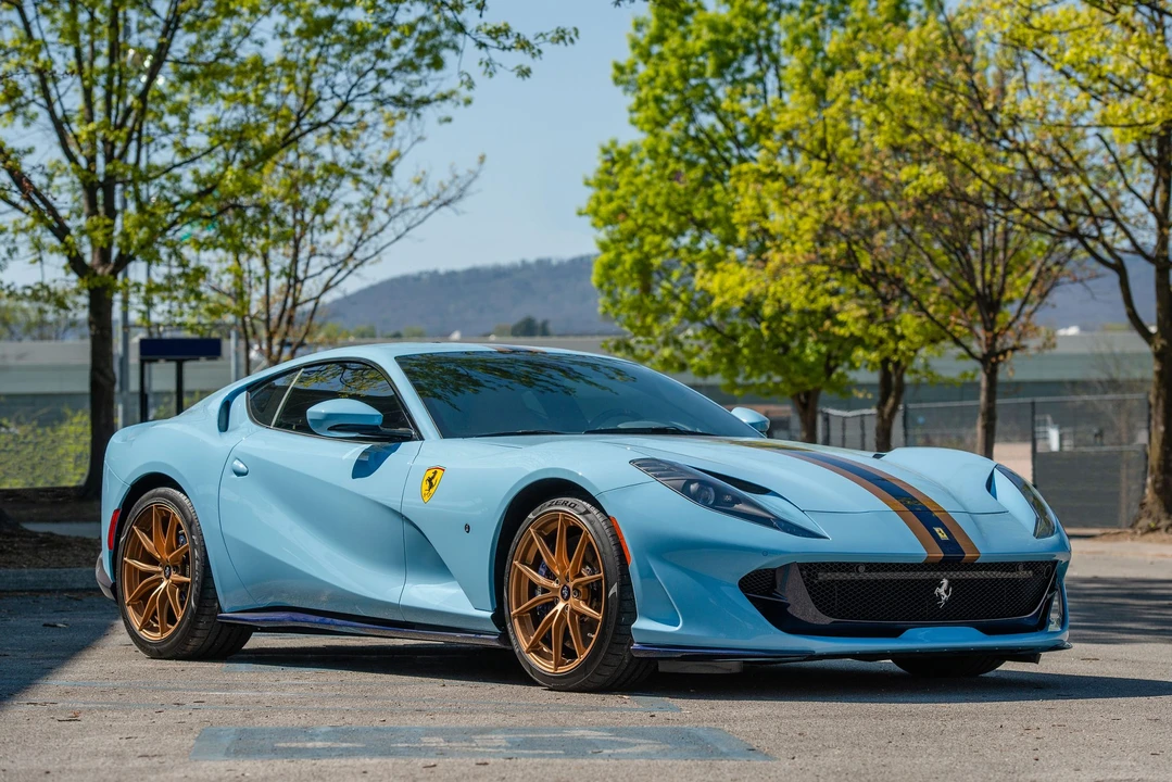 2020 Ferrari 812 Superfast - Image 2 of 31