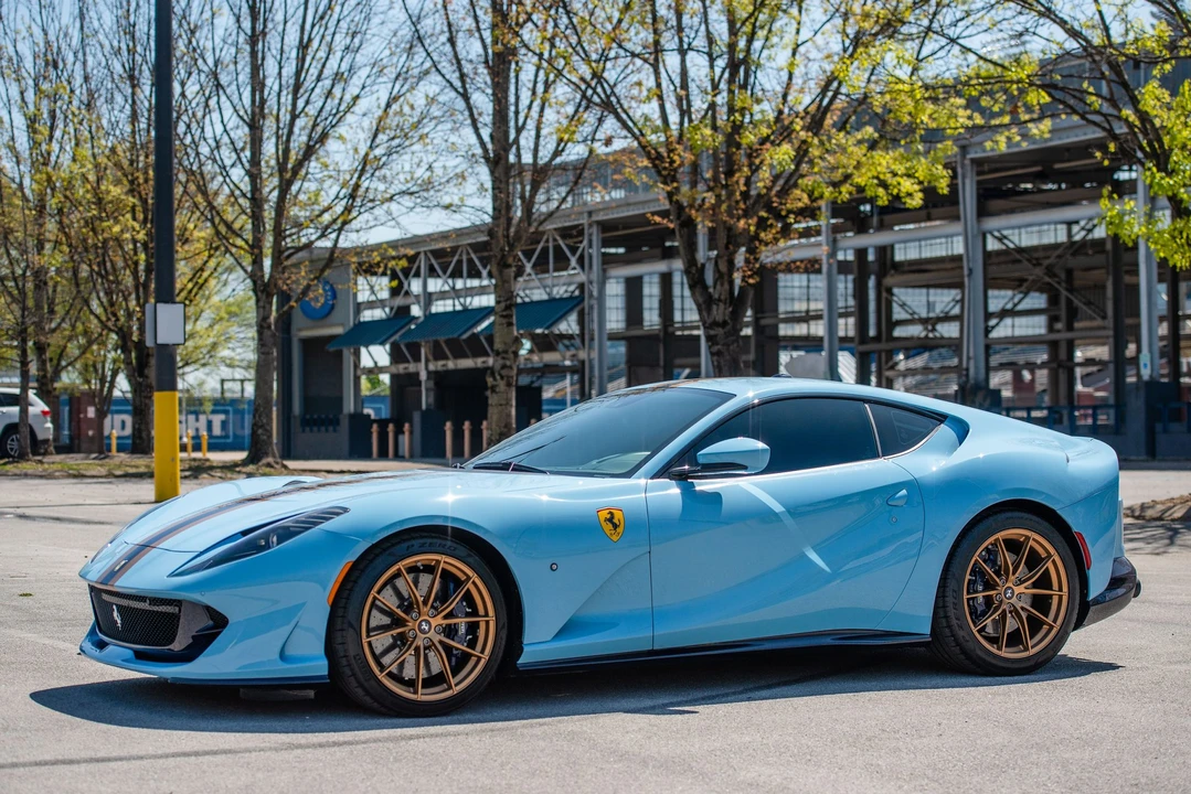 2020 Ferrari 812 Superfast - Image 19 of 31