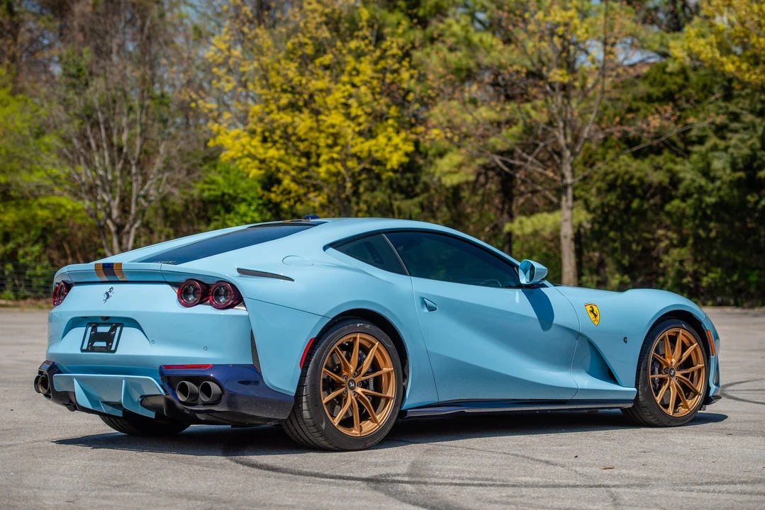 2020 Ferrari 812 Superfast - Image 25 of 31