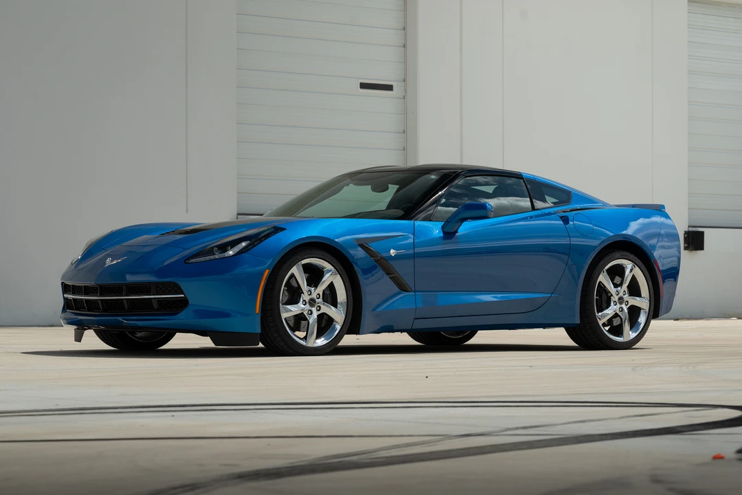2014 Chevrolet Corvette C7 - Image 2 of 31