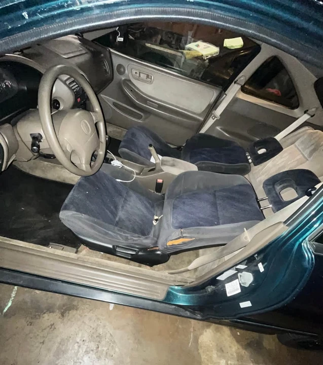 1998 Acura Integra 3rd Gen - Image 5 of 7