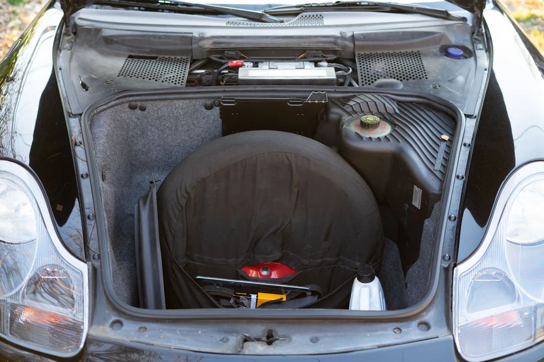 1998 Porsche 986 Boxster - Image 12 of 16