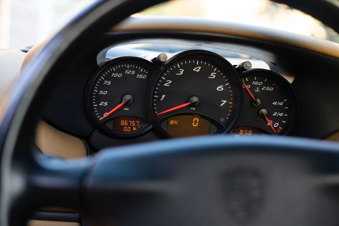 1998 Porsche 986 Boxster - Image 6 of 16