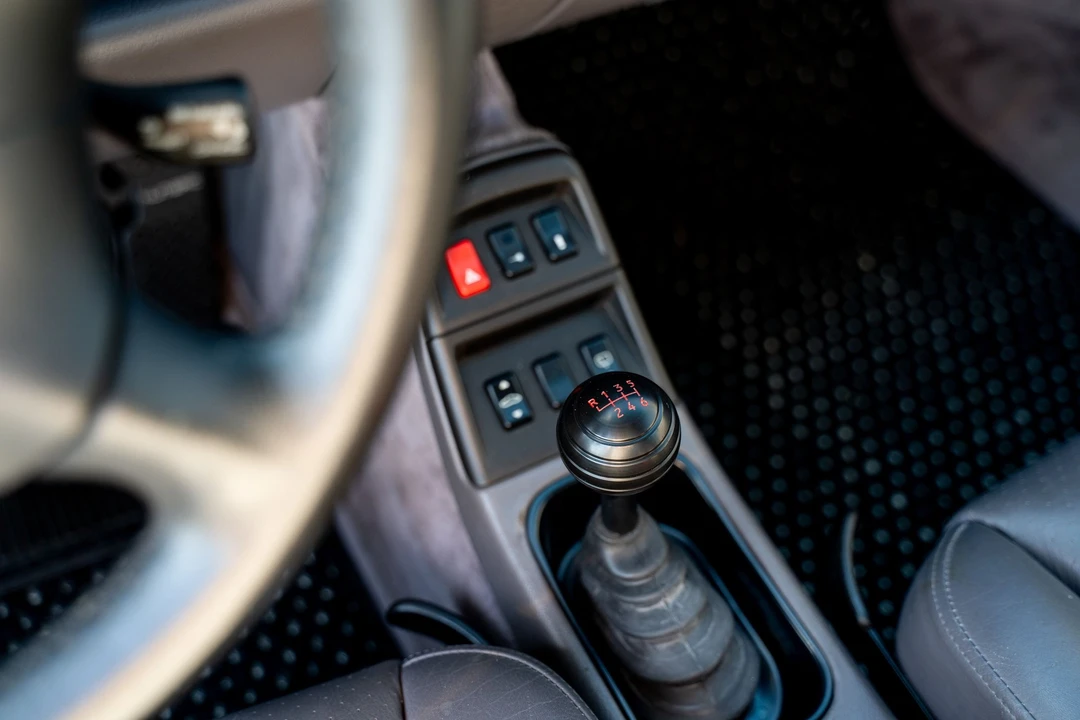 1998 Porsche 993 Carrera 4S - Image 7 of 8