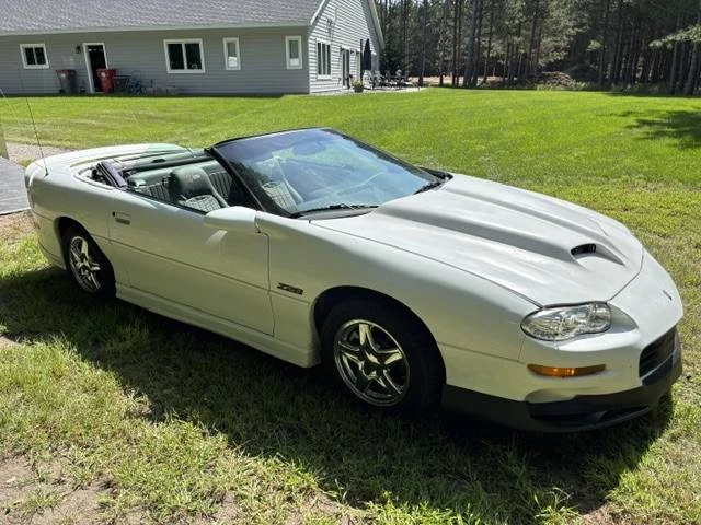 1998 Chevrolet Camaro SS 4th Gen - Image 5 of 8