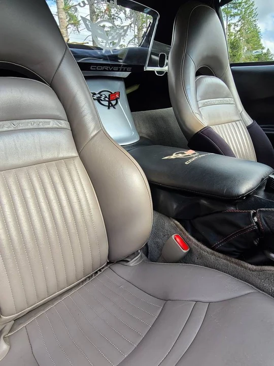 1998 Chevrolet Corvette C5 - Image 10 of 21
