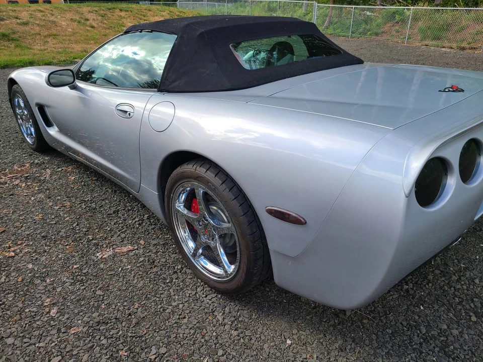 1998 Chevrolet Corvette C5 - Image 4 of 21