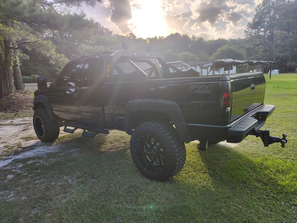 GMC C/K 3rd Gen - Image 8 of 8