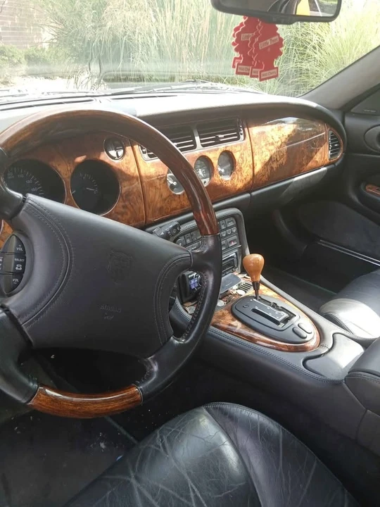 1998 Jaguar X100 XK8 - Image 8 of 10