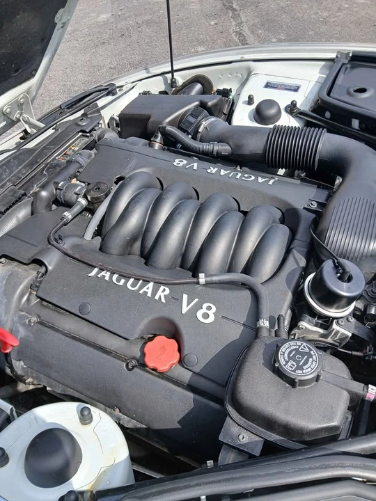 1998 Jaguar X100 XK8 - Image 5 of 6