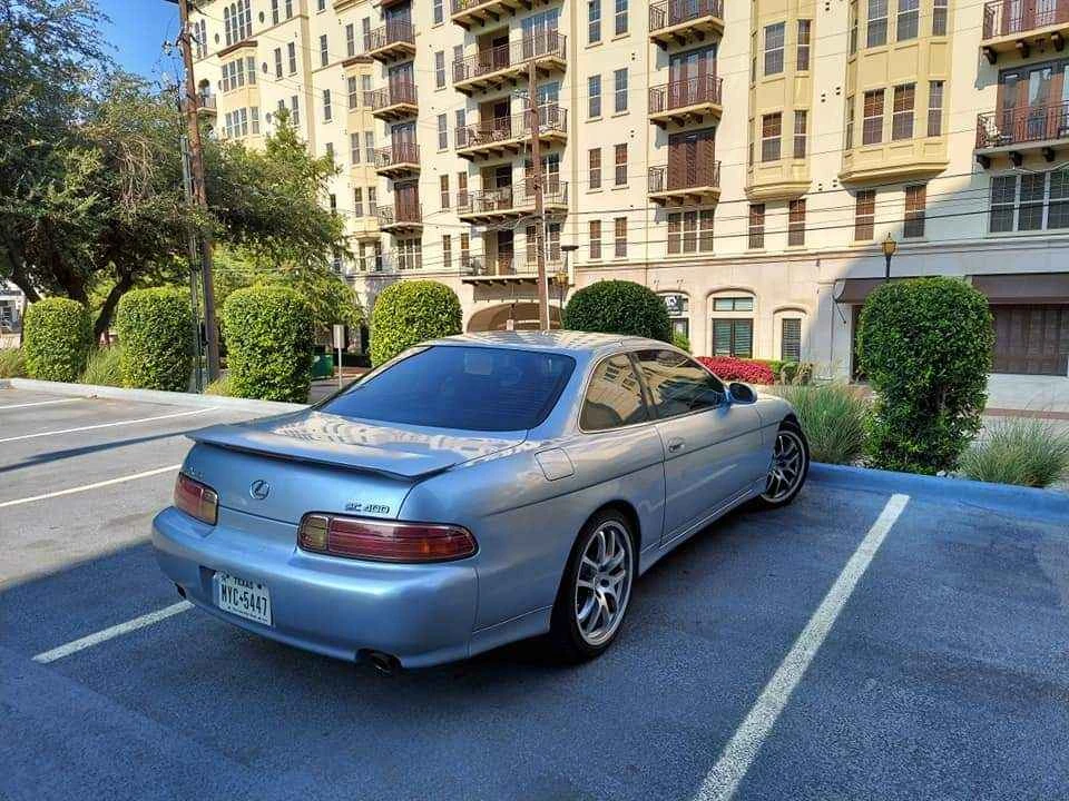 1998 Lexus SC400 - Image 2 of 2