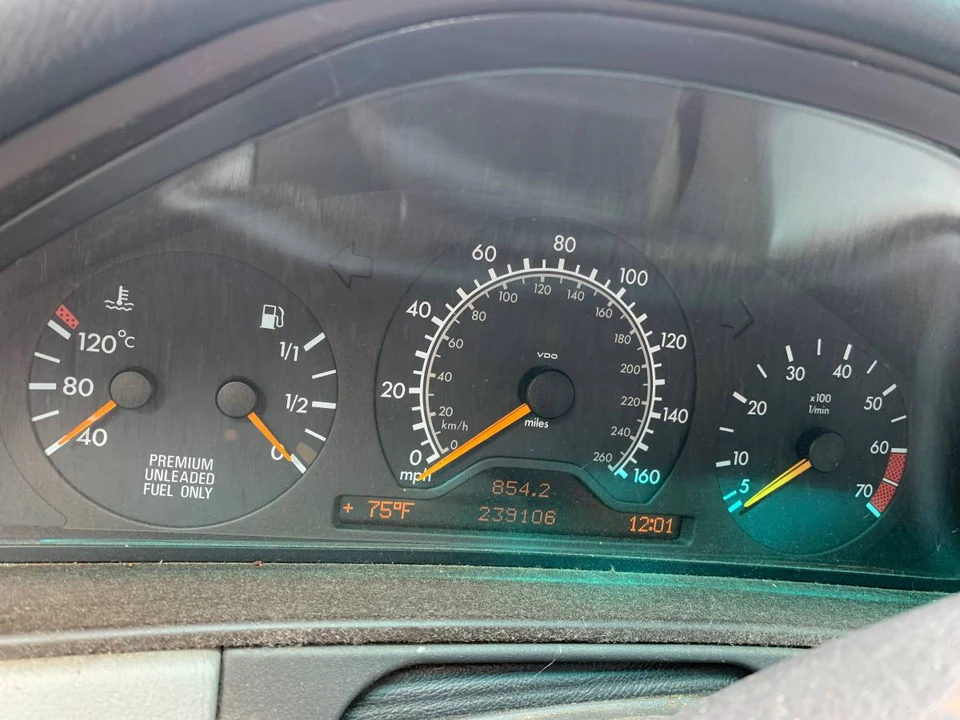 1998 Mercedes-Benz W210 E-Class - Image 9 of 9