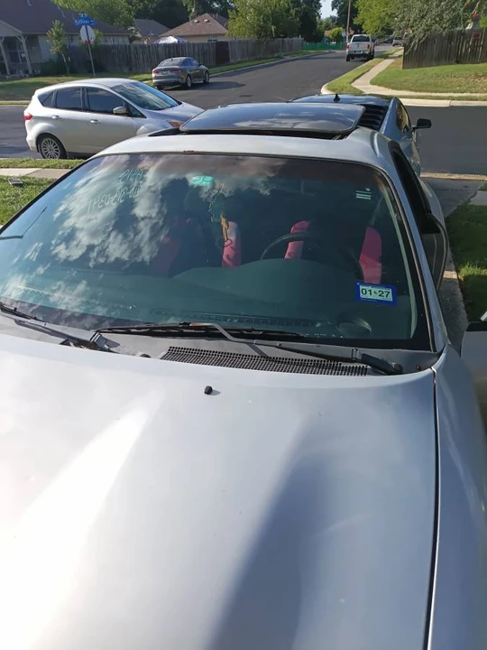 1998 Mitsubishi Eclipse 2nd Gen - Image 10 of 12