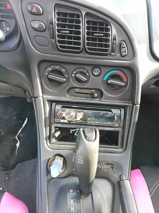 1998 Mitsubishi Eclipse 2nd Gen - Image 11 of 12