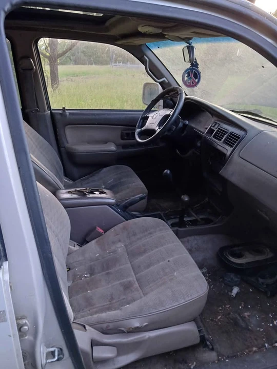Toyota 4Runner 3rd Gen - Image 4 of 6