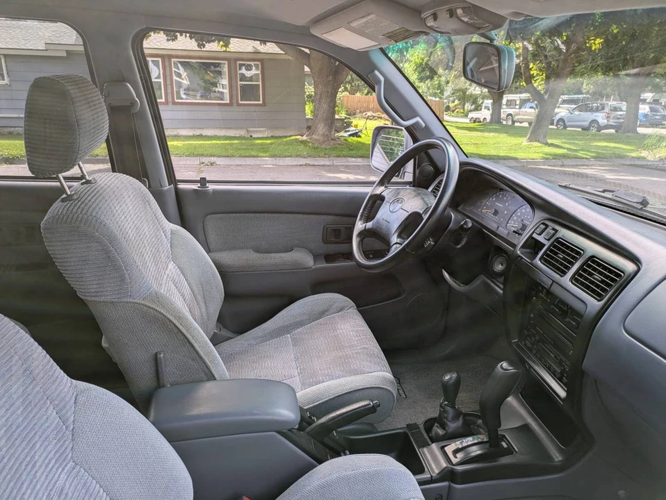1998 Toyota 4Runner 3rd Gen - Image 6 of 15
