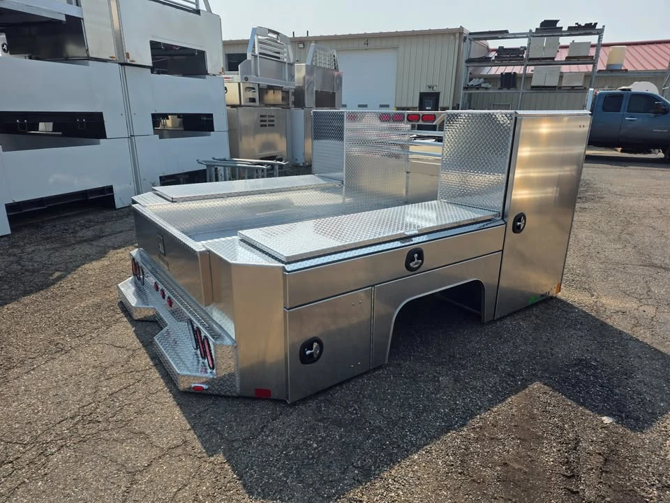 Parts & Memorabilia Bodywork - Image 4 of 5