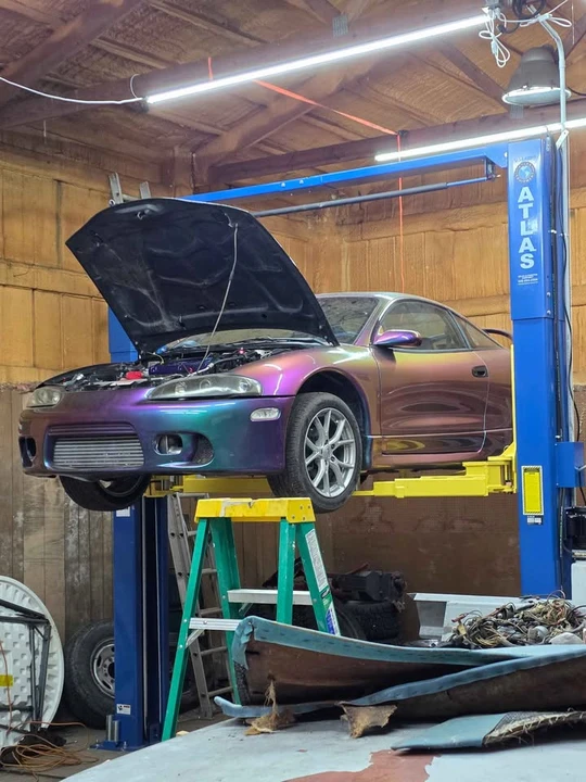 1998 Mitsubishi Eclipse 2nd Gen - Image 2 of 10