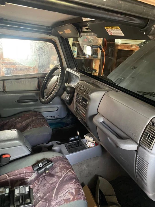 1998 Jeep TJ Wrangler - Image 2 of 12