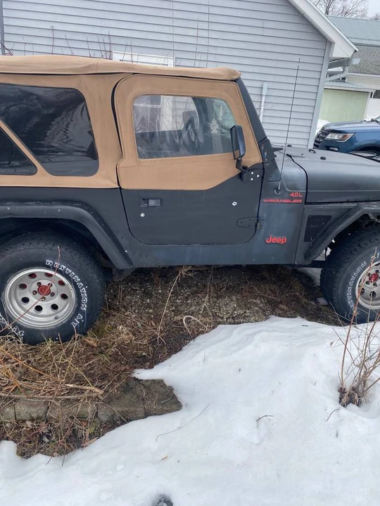 1998 Jeep TJ Wrangler - Image 8 of 12