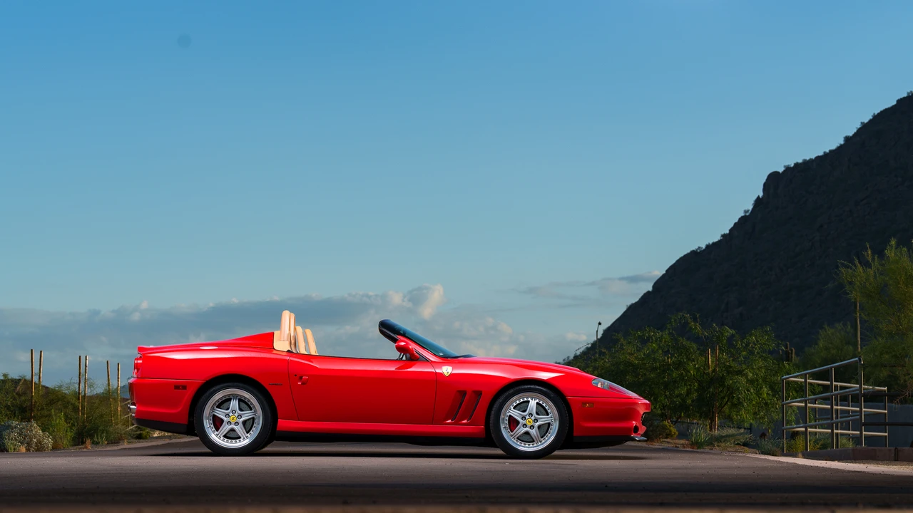 2001 Ferrari 550 Barchetta Pininfarina - Image 12 of 31