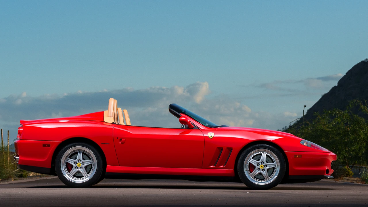 2001 Ferrari 550 Barchetta Pininfarina - Image 13 of 31