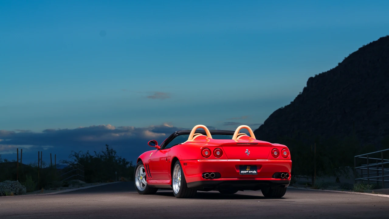 2001 Ferrari 550 Barchetta Pininfarina - Image 22 of 31