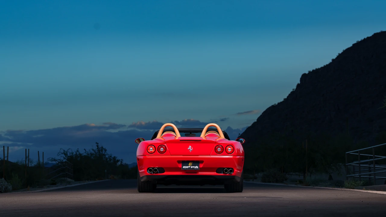 2001 Ferrari 550 Barchetta Pininfarina - Image 18 of 31