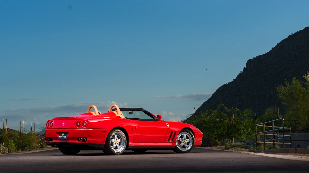 2001 Ferrari 550 Barchetta Pininfarina - Image 15 of 31