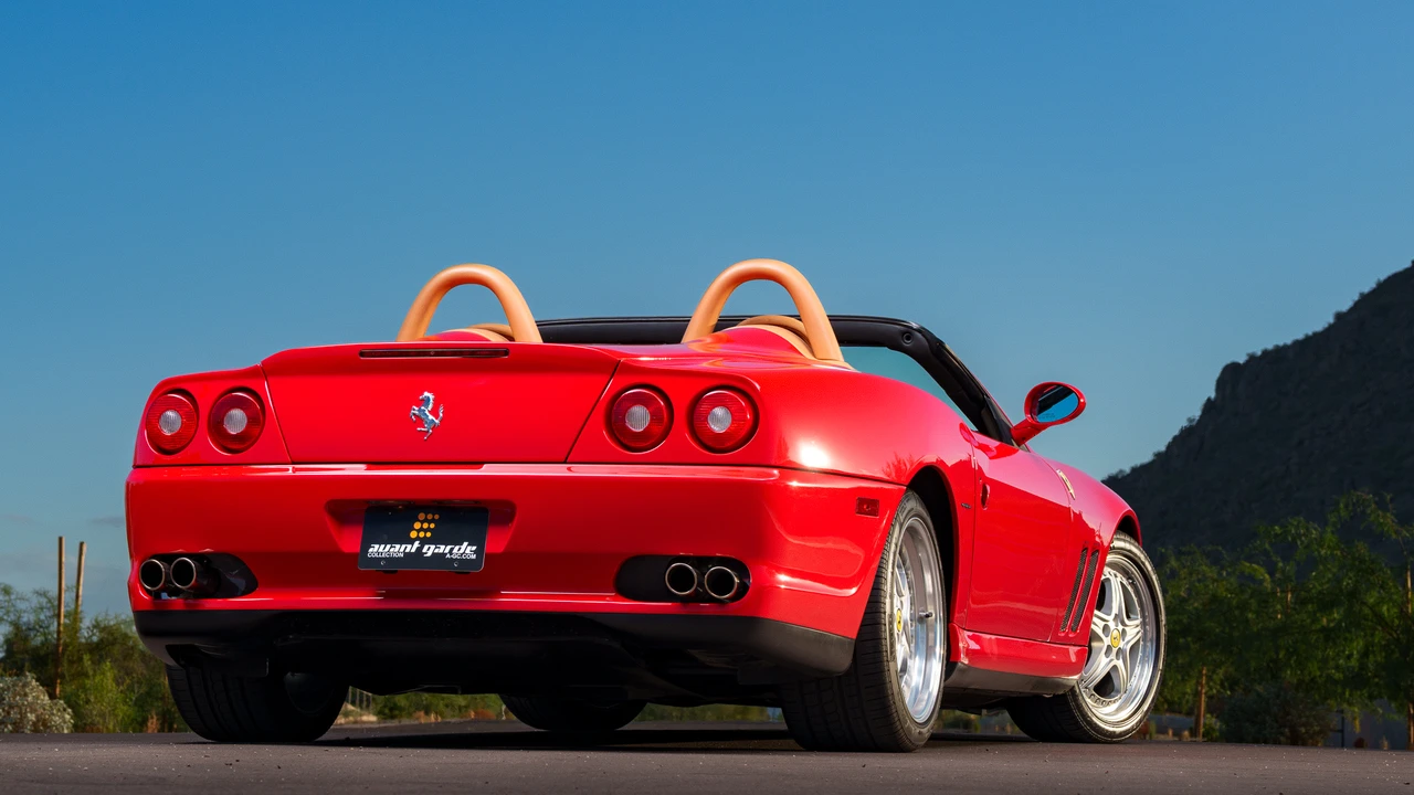 2001 Ferrari 550 Barchetta Pininfarina - Image 16 of 31