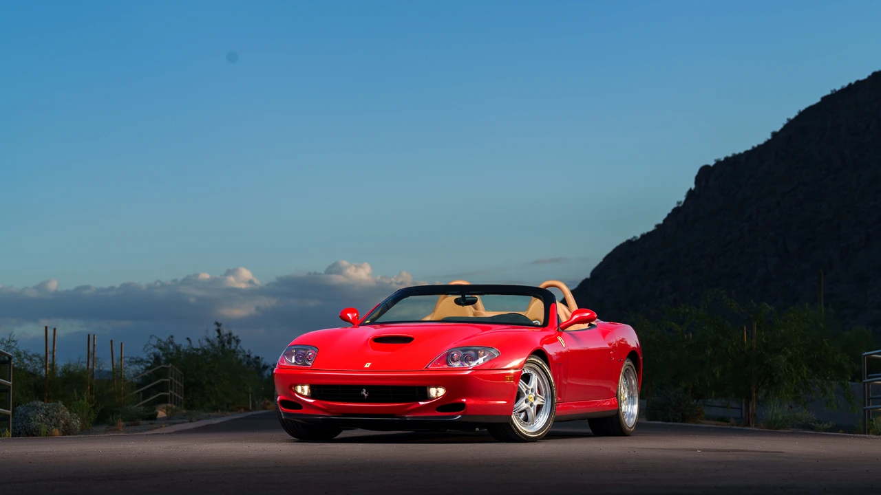 2001 Ferrari 550 Barchetta Pininfarina - Image 4 of 31