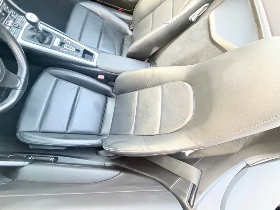 2015 Porsche 981 Boxster - Image 8 of 12