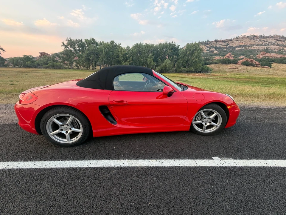 2015 Porsche 981 Boxster - Image 6 of 12