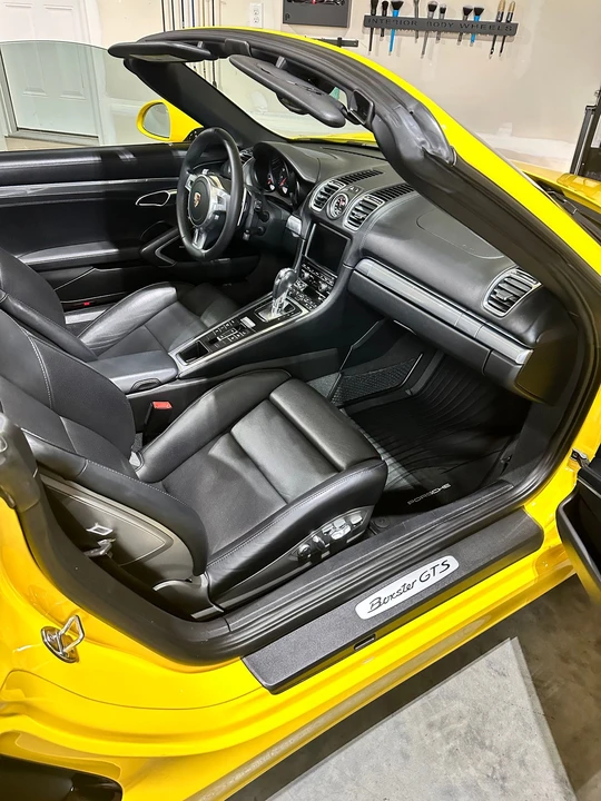 2015 Porsche 981 Boxster GTS - Image 10 of 17