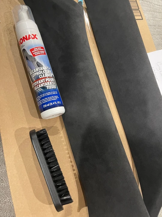 2014 Parts & Memorabilia Seats & Interior - Image 2 of 8