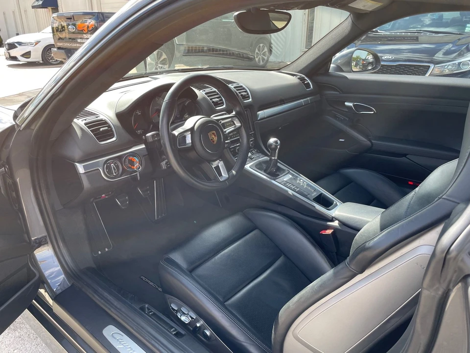 2015 Porsche 981 Cayman S - Image 9 of 22