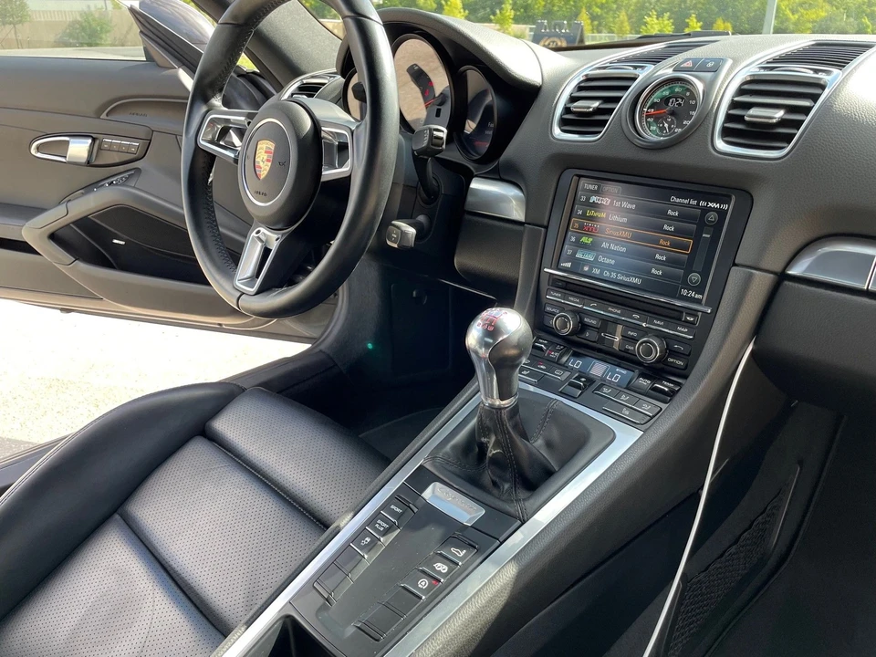 2015 Porsche 981 Cayman S - Image 13 of 22
