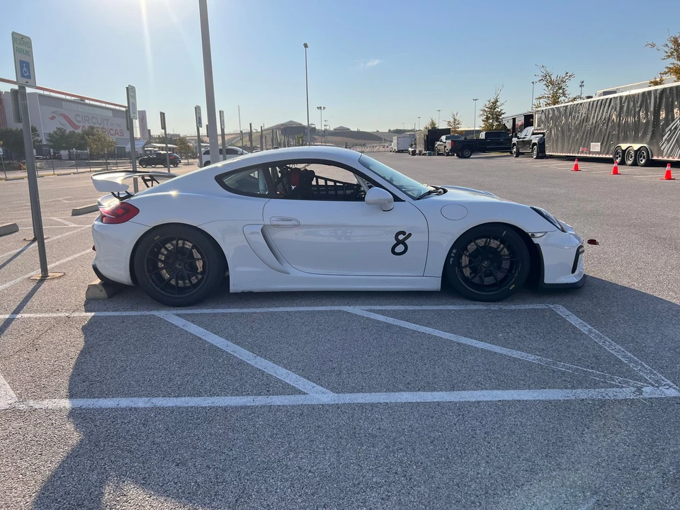 2016 Porsche 981 Cayman GT4 Clubsport - Image 2 of 17