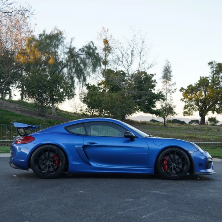 2016 Porsche 981 Cayman GT4 - Image 4 of 10