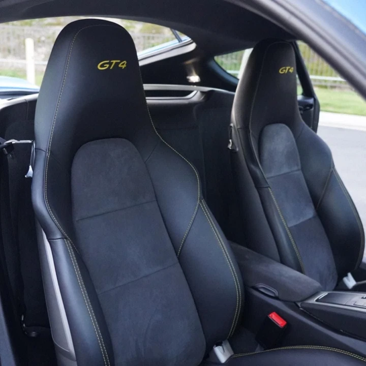 2016 Porsche 981 Cayman GT4 - Image 7 of 10
