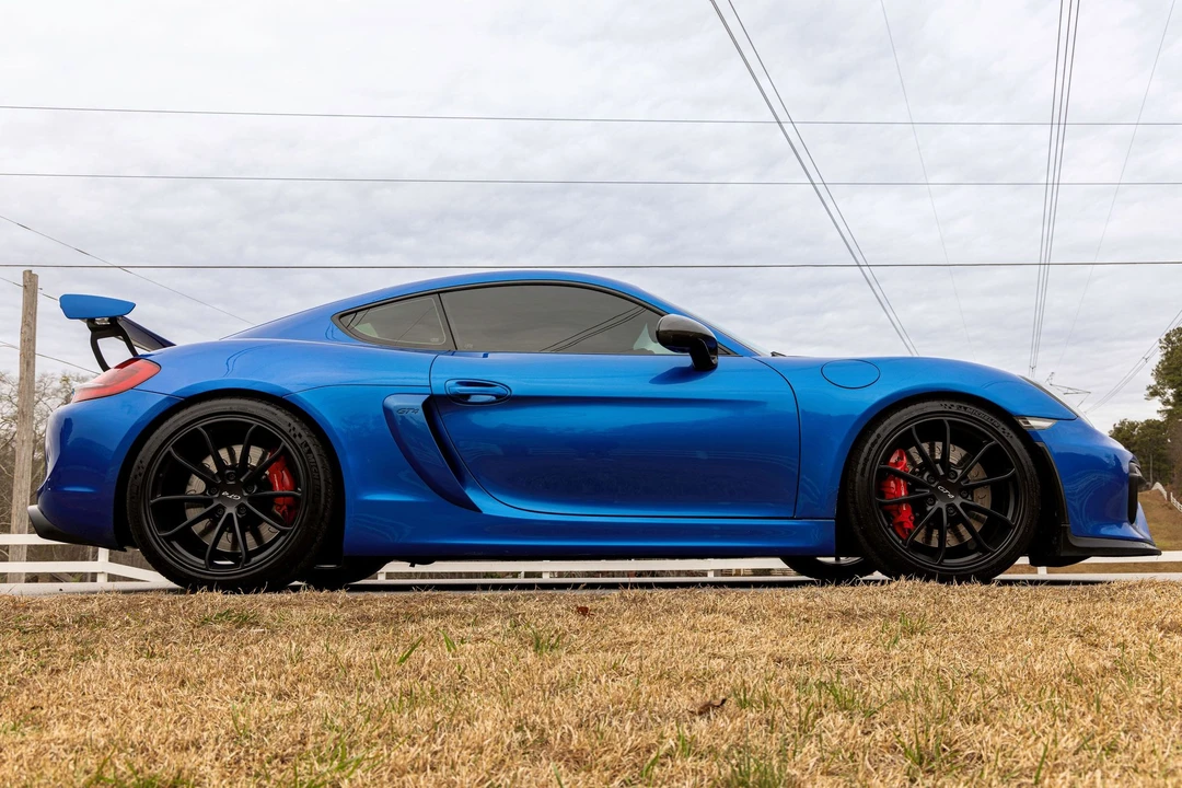 2016 Porsche 981 Cayman GT4 - Image 4 of 10