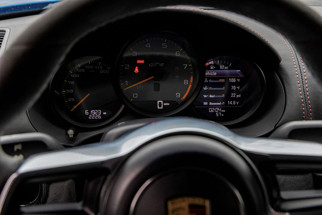2016 Porsche 981 Cayman GT4 - Image 10 of 10